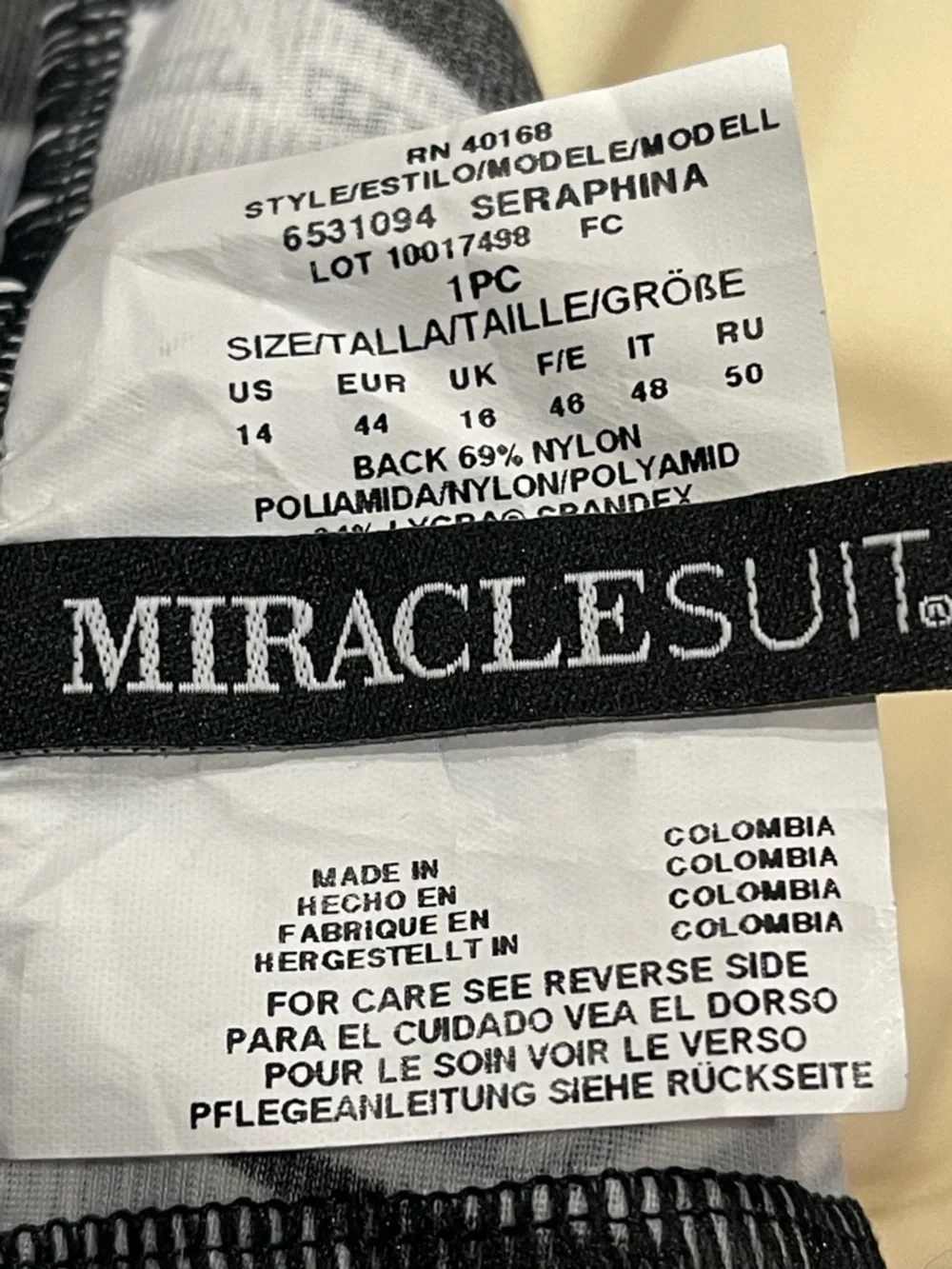 Miraclesuit  Seraphina One-Piece Tummy Control Swimsuit Black Women Size 14 NEW